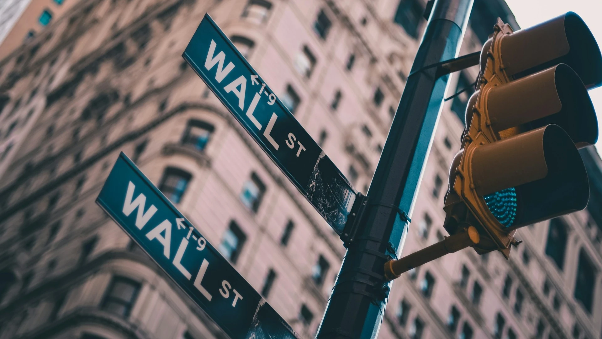 CreditSights strategist: investors are underpaid for risk. What’s the problem?