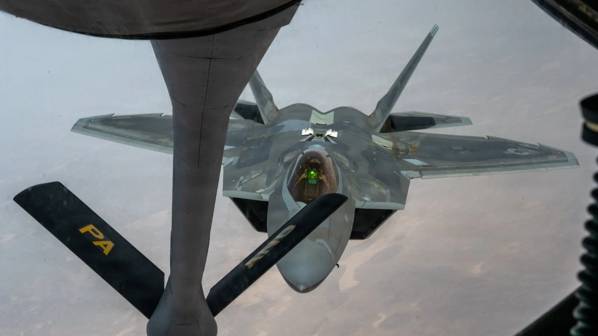 США и Иран обменялись ударами / Фото: X/U.S. Central Command