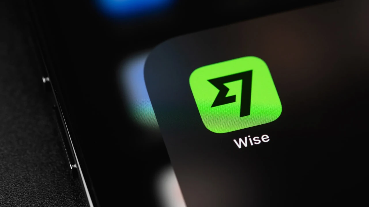Belgian authorities suggest that Wises accounts may have been used for money laundering / Photo: Primakov / Shutterstock.com