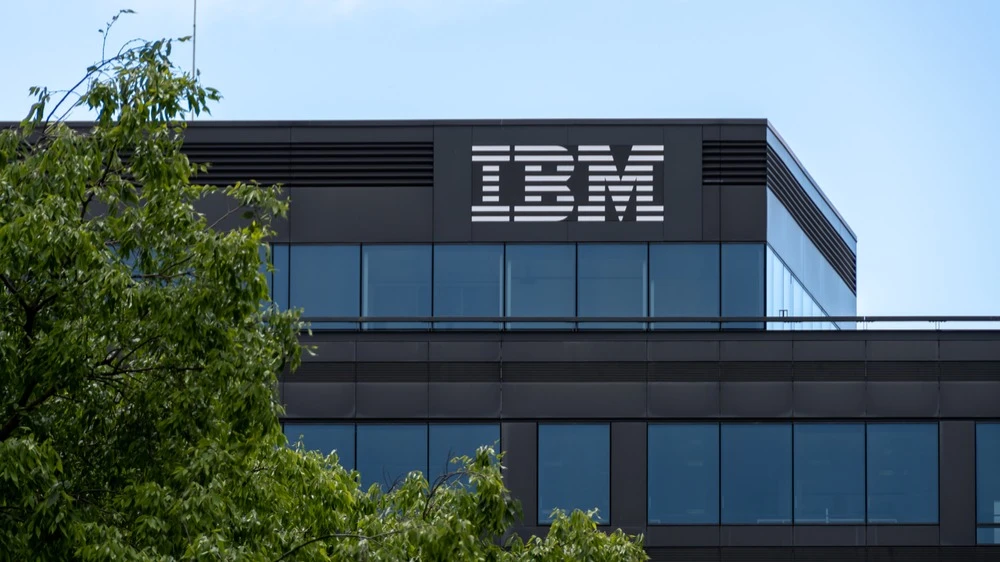 Barclays: квантовые вычисления могут привести к росту стоимости IBM еще на 50% / Фото: HJBC / Shutterstock.com