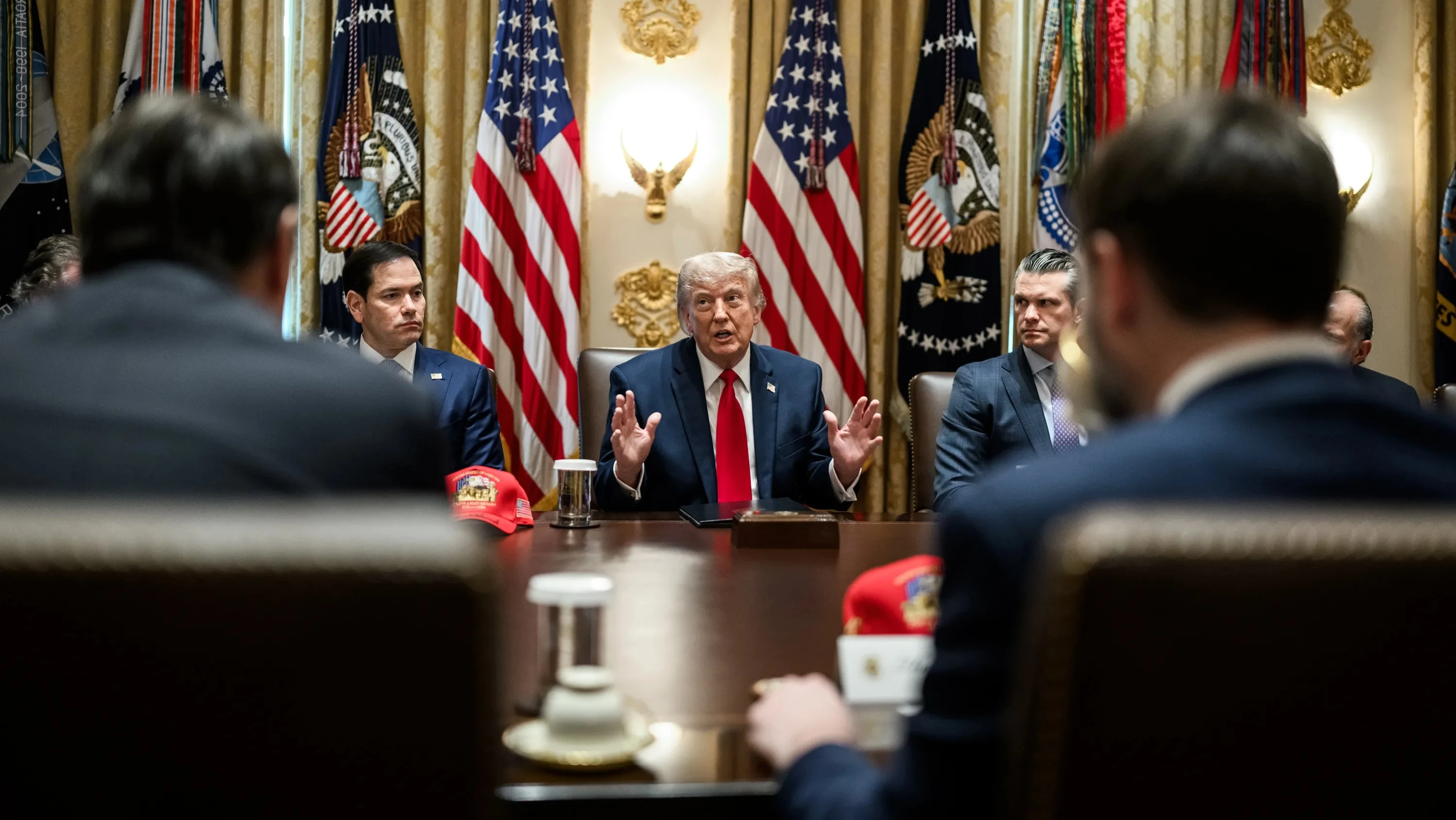 Дональд Трамп заявил о продолжении переговоров с Ираном после того, как Тегеран заявил об их приостановке / Фото: The White House