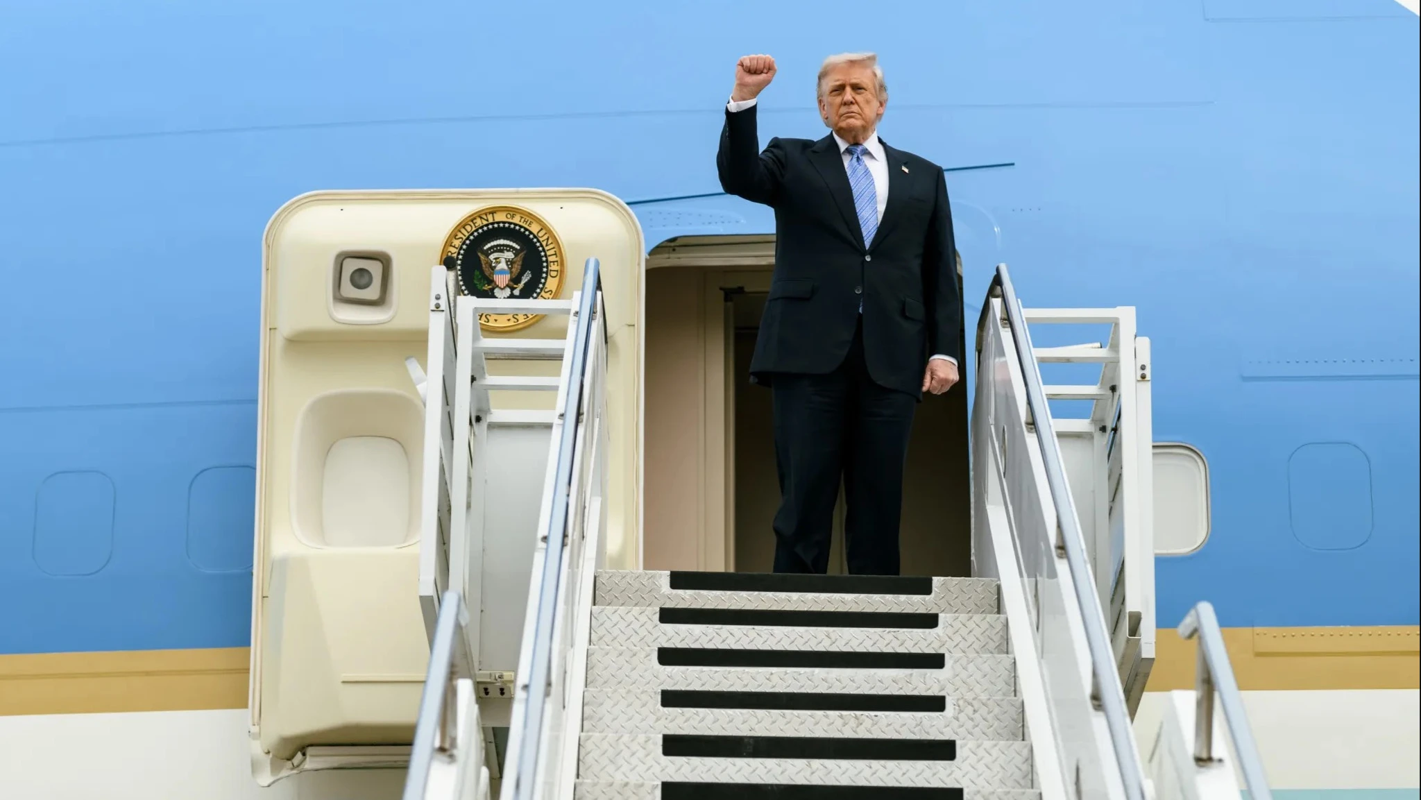Если Дональд Трамп не финализирует соглашение с Ираном, экономика США может скатиться в рецессию из-за высоких цен на топливо, считают в Moody’s / Фото: The White House