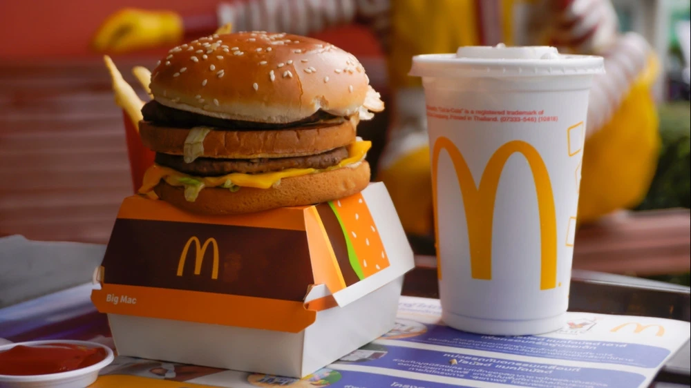 McDonalds will update its corporate strategy for the first time in six years / Photo: piyaphun phunyammalee / Shutterstock.com