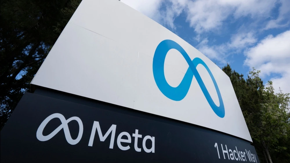 Руководители Meta Platforms на этой неделе изучали «креативные» способы привлечения капитала, пишет Financial Times / Фото: Tada Images / Shutterstock.com