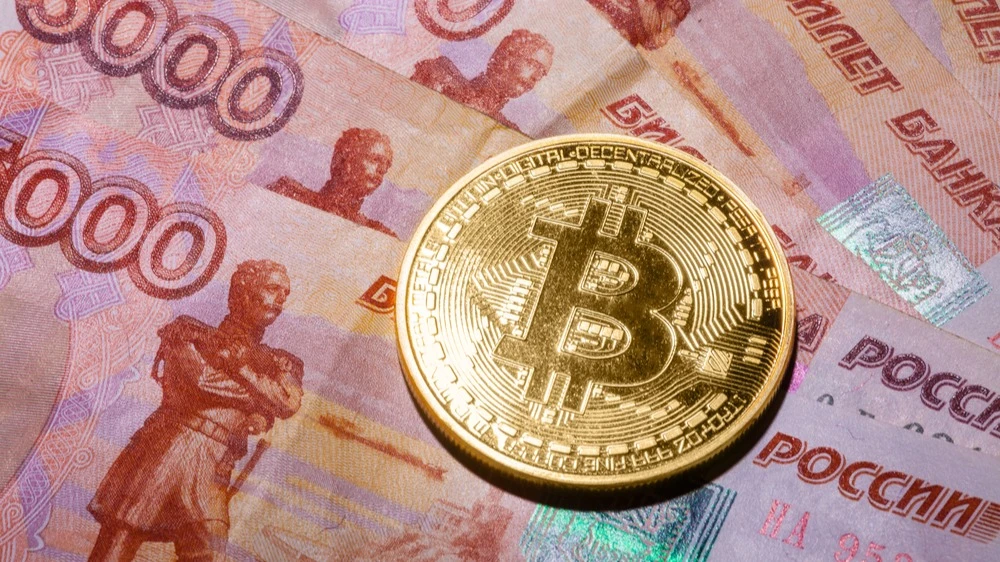 Ограничения могут затронуть более половины из 213 российских банков, имеющих международные связи / Фото: Alexander Mak / Shutterstock.com