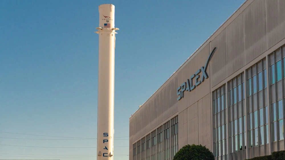 SpaceX placement may become a record in the history of the global stock market / Photo: Sergii Chernov / Shutterstock.com