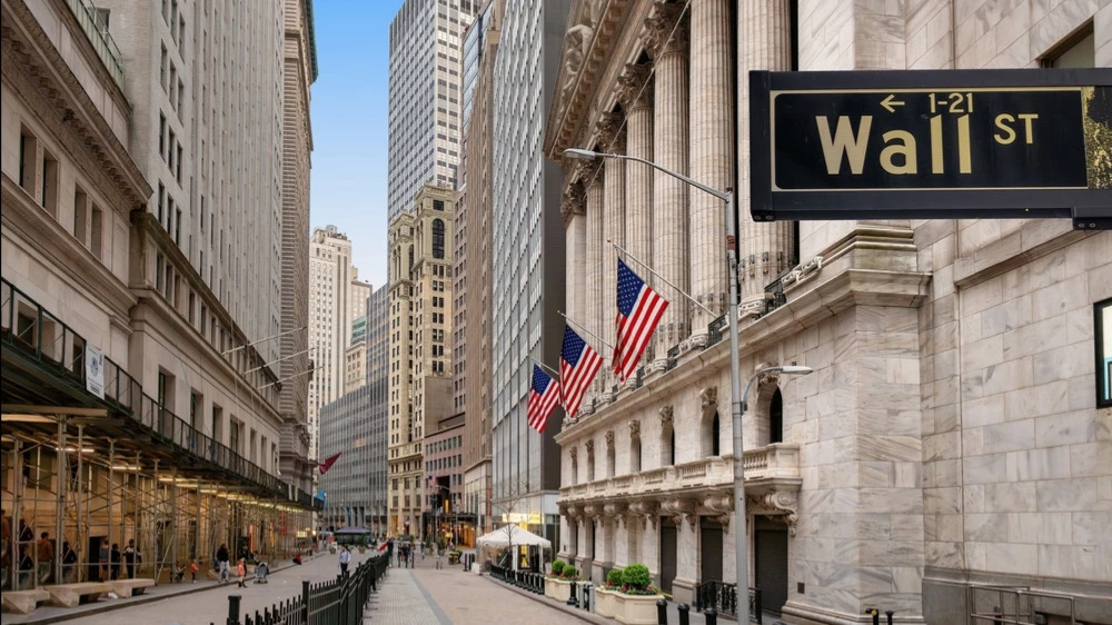 The EV/Sales indicator also approached multi-decade highs / Photo: Lucky-photographer / Shutterstock.com