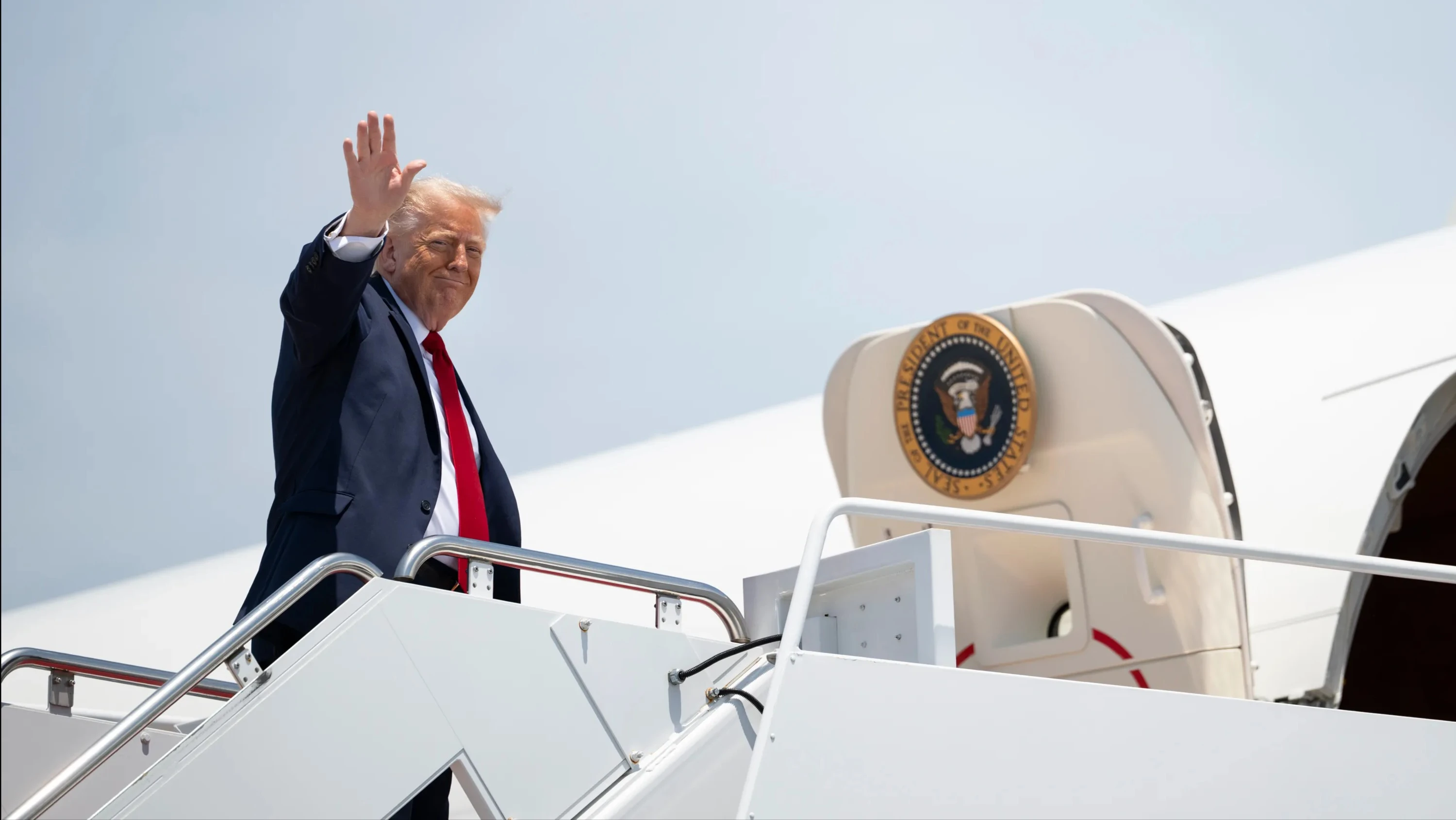 Donald Trump says progress in talks with Iran / Photo: The White House