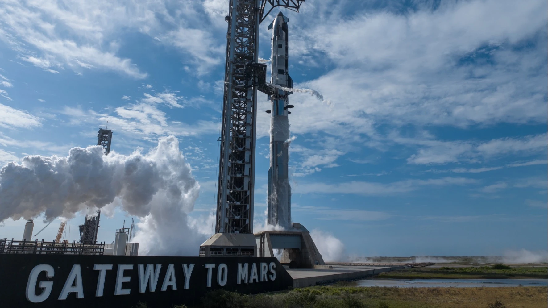 Elon Musks SpaceX has held an IPO. In its plans - the construction of orbital data centers and the colonization of Mars. Photo: SpaceX / X