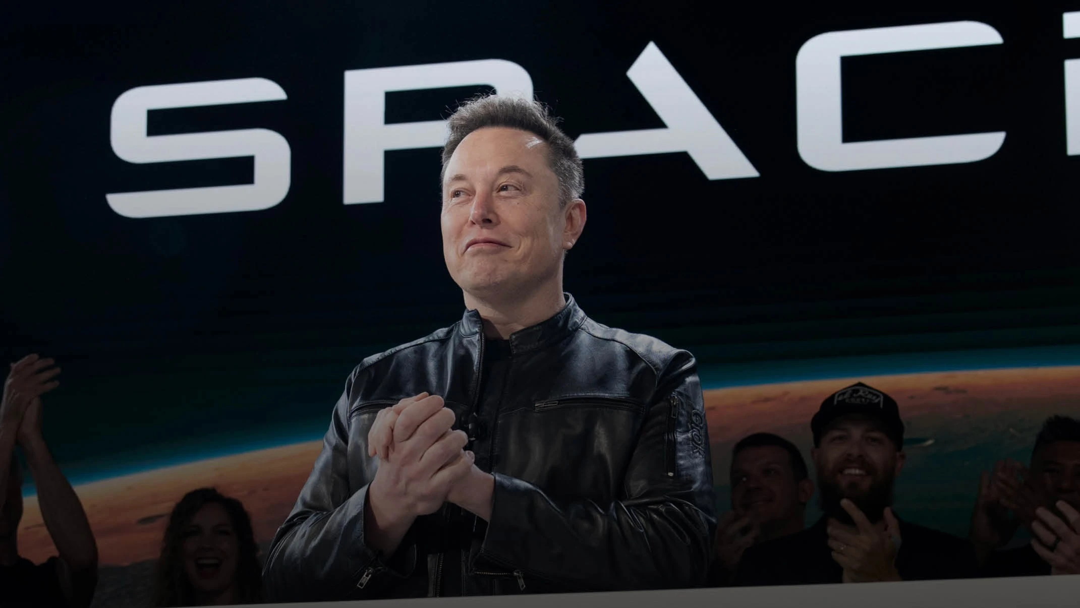 IPO космической компании SpaceX сделало Илона Маска первым в истории триллионером / Фото: X/Nasdaq