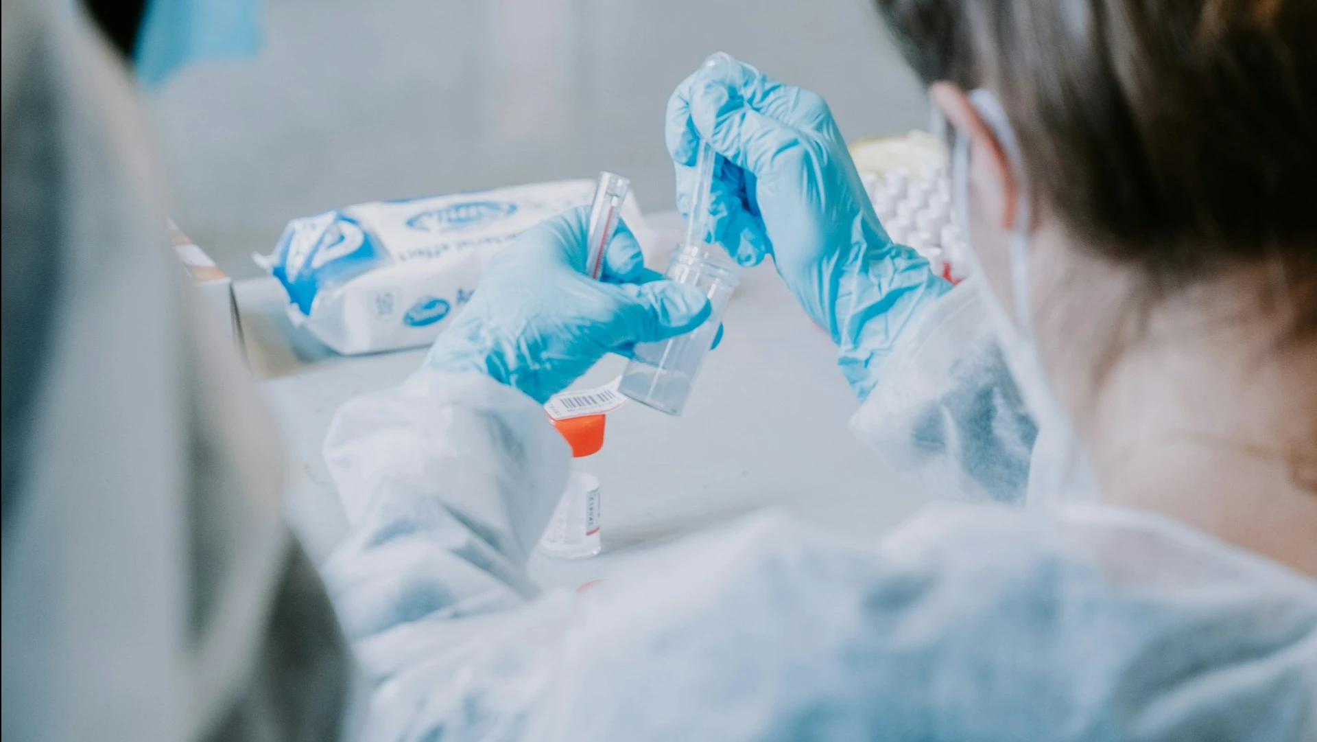 Акции  Boundless Bio взлетели на фоне планируемой сделки / Фото: Unsplash /  Mathurin NAPOLY / matnapo