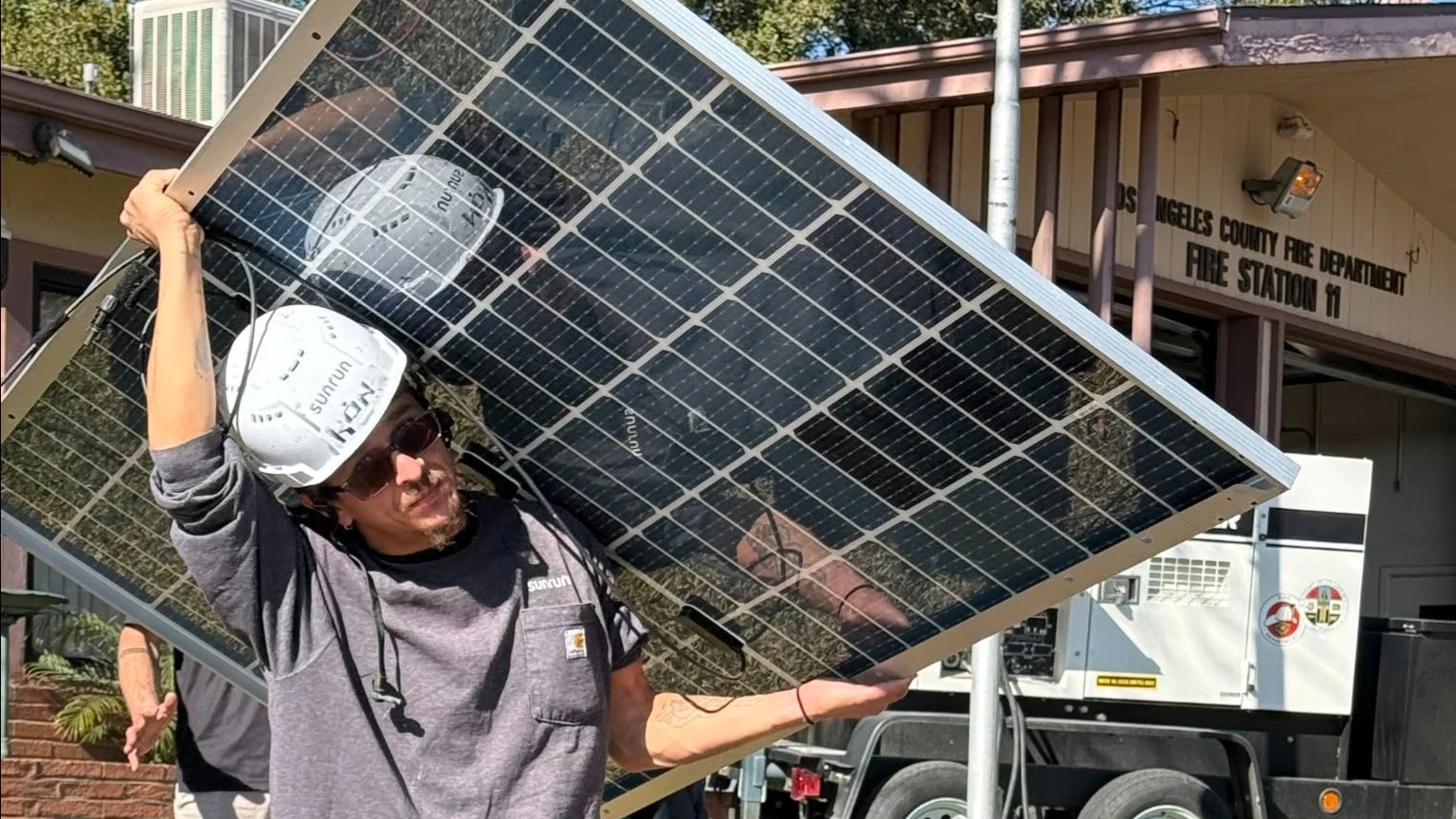 Shares of solar panel provider Sunrun soared following its partnership with Tesla / Photo: Facebook / Sunrun