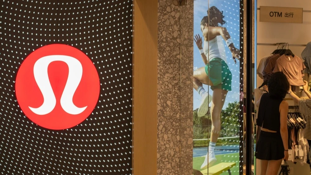 Инвестор из «Игры на понижение» Майкл Бьюрри покупает акции Lululemon / Shutterstock.com