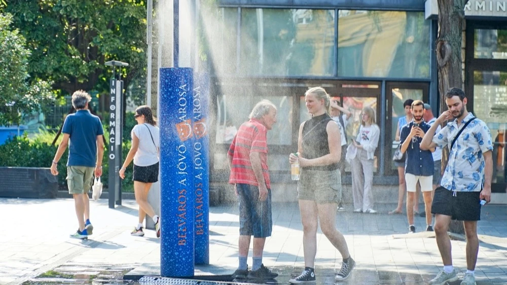 Strategists have identified promising investment opportunities amid the heatwave in Europe / Photo: csikiphoto / Shutterstock