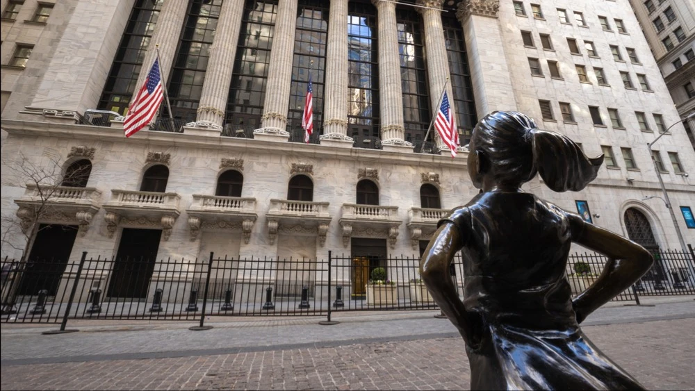 Стратеги Freedom Brocker считают, что индекс компаний малой капитализации S&P SmallCap 600 к концу 2026 года может прибавить 10,8%, опередив по темпам роста S&P 500 / Фото: blvdone / Shutterstock.com