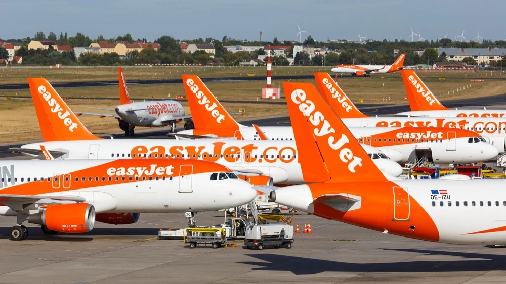 British low-cost carrier easyJet has agreed in principle to a takeover that will result in its delisting / Photo: Markus Mainka / Shutterstock.com