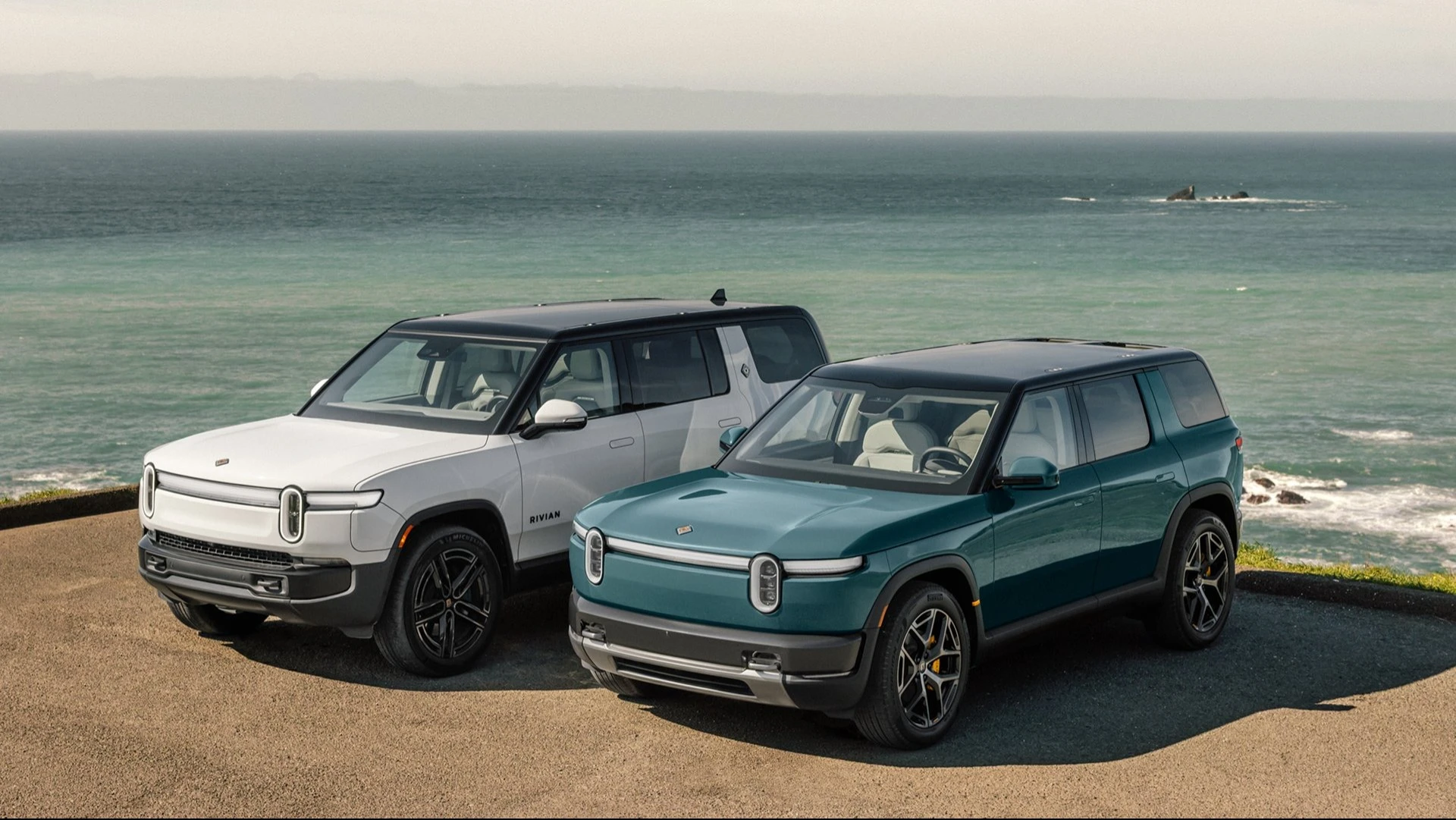 Акции производителя электромобилей Rivian упали на 15% / Фото: x.com / Rivian