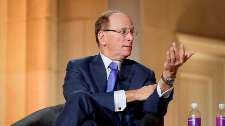По оценке главы Blackrock, США необходимо инвестировать сотни миллиардов долларов в модернизацию и расширение энергосистемы / Фото: X / Blackrock