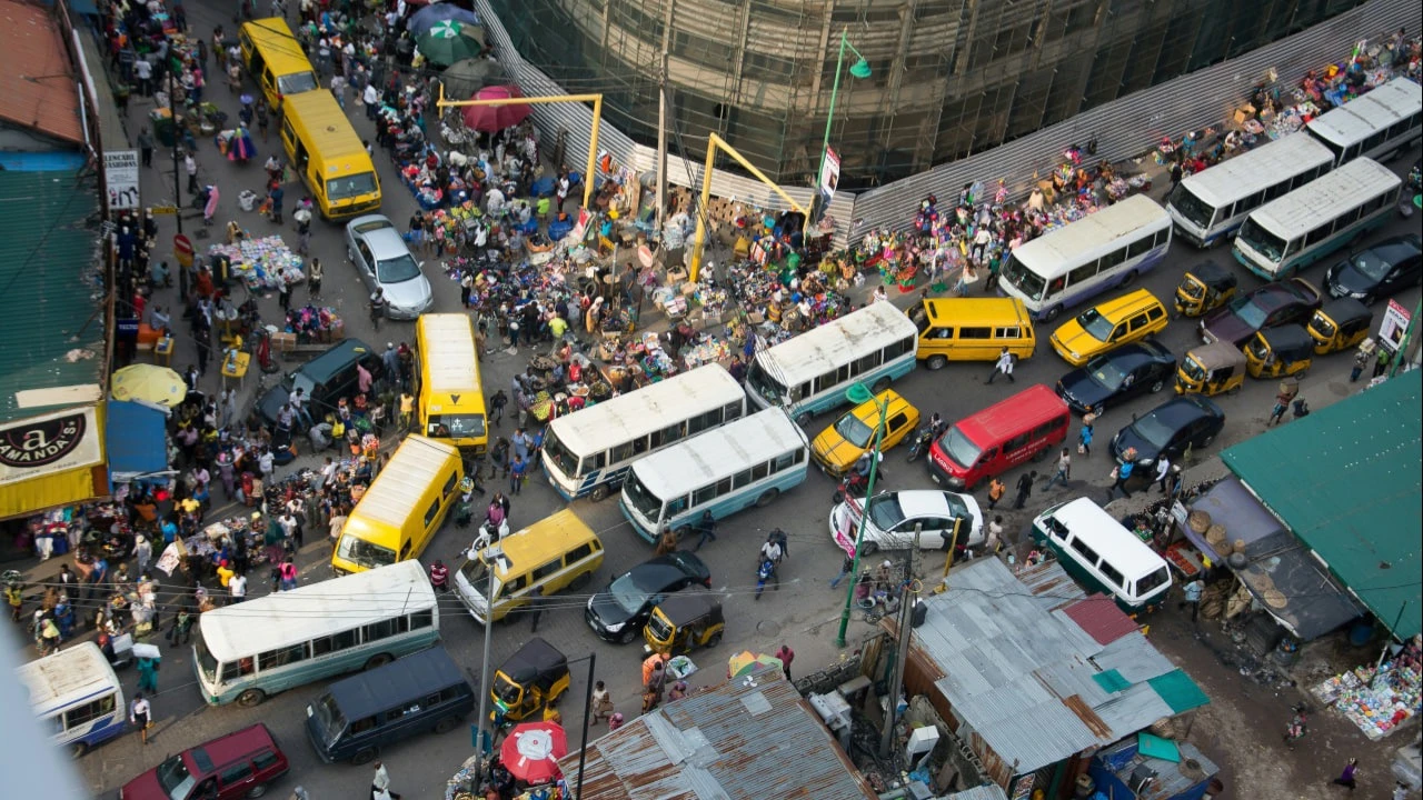 Nigerias main stock market index has risen 68% in dollar terms this year. This is the best performance among the 92 markets tracked by Bloomberg. Photo: Opeyemi Adisa / Unsplash.com
