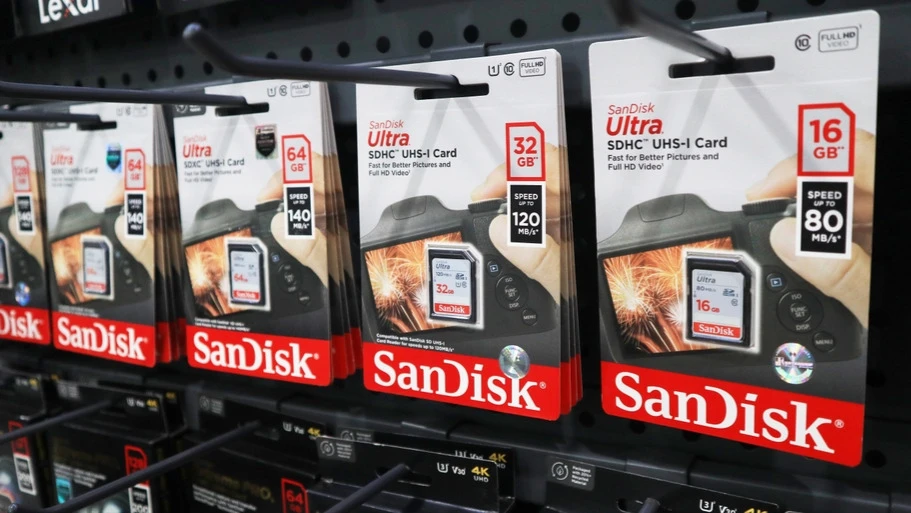 Sandisk стала одним из бенефициаров бума искусственного интеллекта / Фото: ZA Media / Shutterstock.com