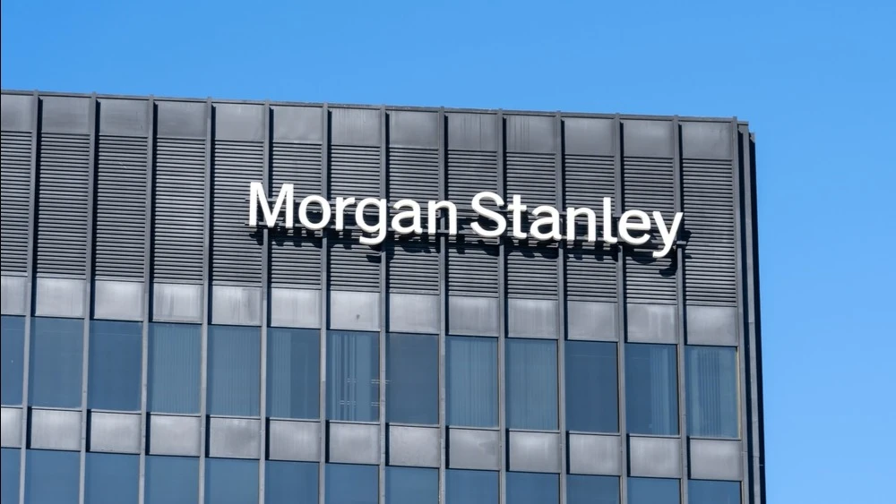 Вслед за другими крупными банками Уолл-стрит Morgan Stanley отчитался о рекордных показателях за прошлый квартал / Фото: JHVEPhoto / Shutterstock