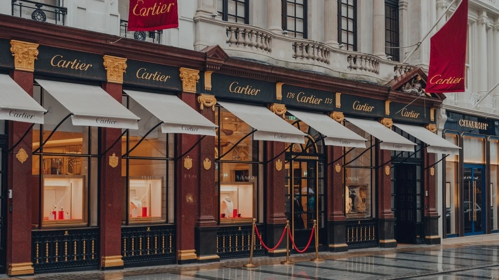 Выручка Richemont взлетела вдвое выше прогнозов / Фото: Alena Veasey / Shutterstock