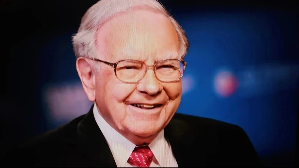Berkshire Hathaway могла выкупить свои акции на $5–11 млрд во втором квартале, считает Barrons / Фото: Shutterstock.com/FotoField