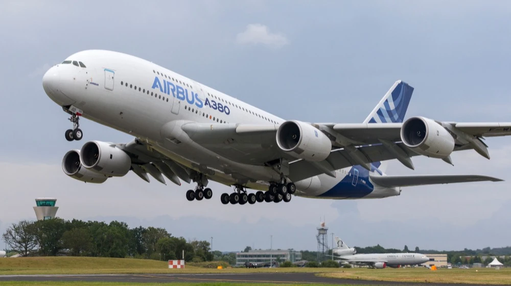 The company also raised its profitability forecast for the coming years / Photo: Ryan Fletcher / Shutterstock