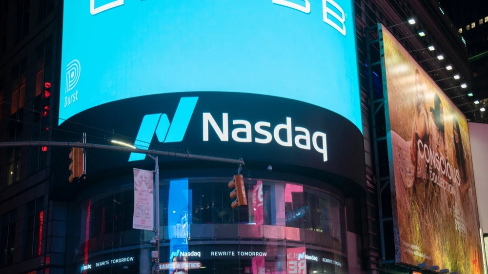 Nasdaq has changed its listing rules for companies with a market capitalization of less than $5 billion / Photo: Mauryce Caesar / Shutterstock.com