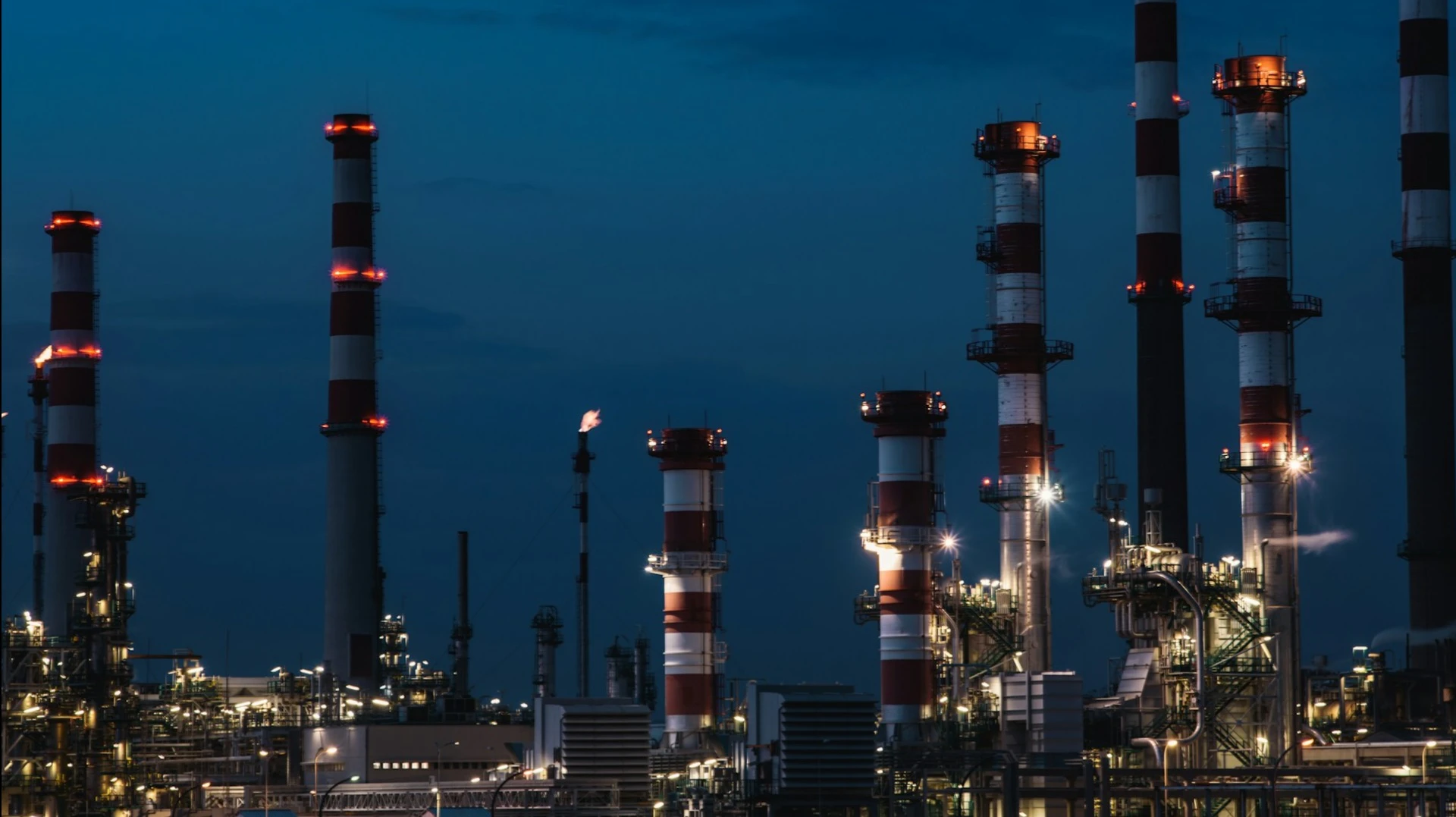Oil prices fell amid renewed hopes that tensions between the U.S. and Iran would ease / Photo: Unsplash/Maksym Kaharlytskyi