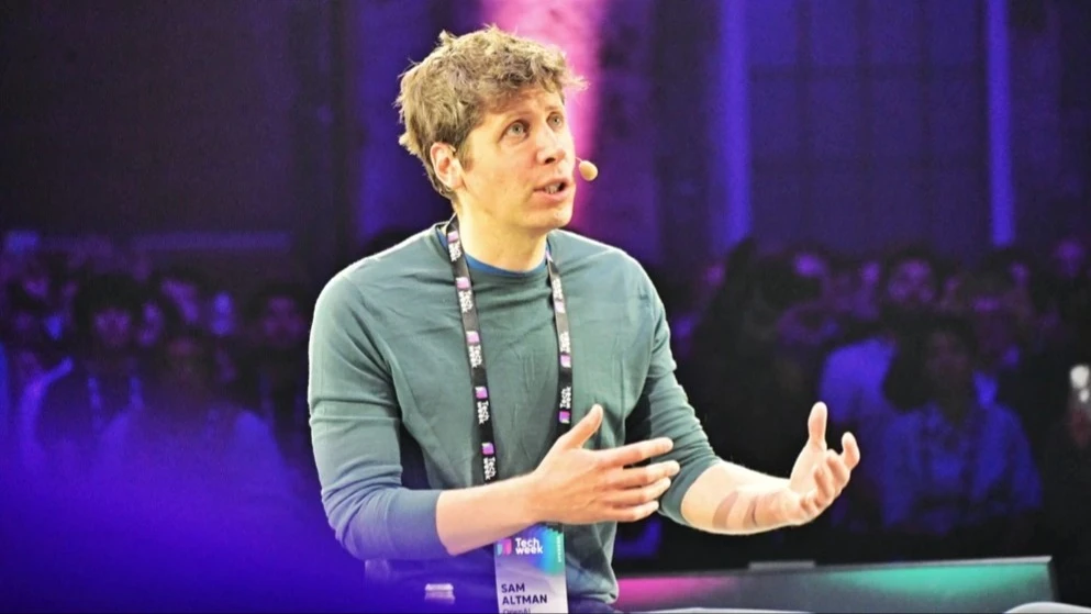 OpenAI CEO Sam Altman / Photo: Antonello Marangi/Shutterstock.com