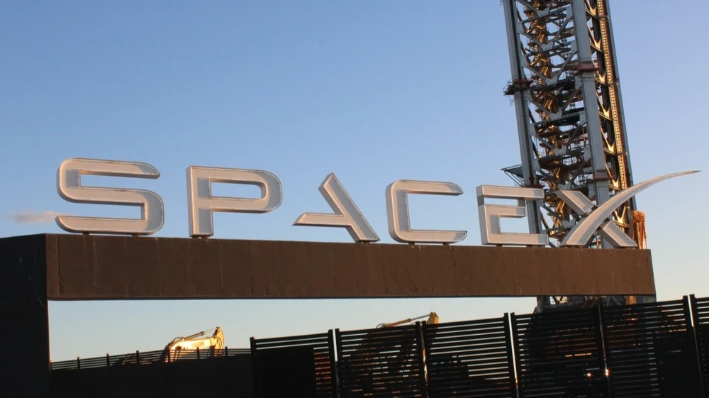 Morgan Stanley analysts remain optimistic about the long-term prospects of the aerospace company SpaceX. Photo: Findaview/Shutterstock