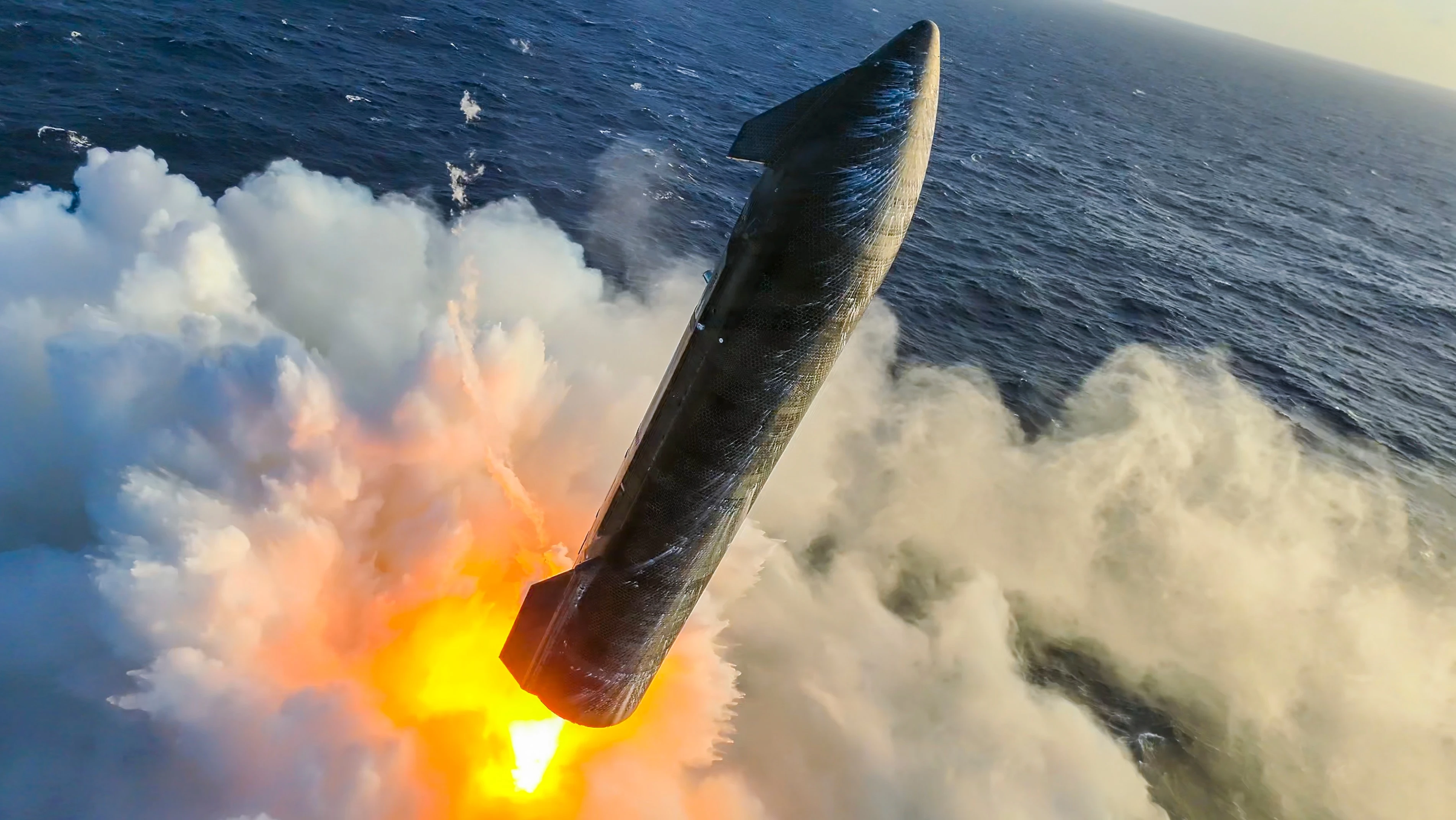 SAXO believes that earnings reports from Palantir, AMD, and SpaceX will reveal where the AI business is currently most attractive / Photo: X/SpaceX