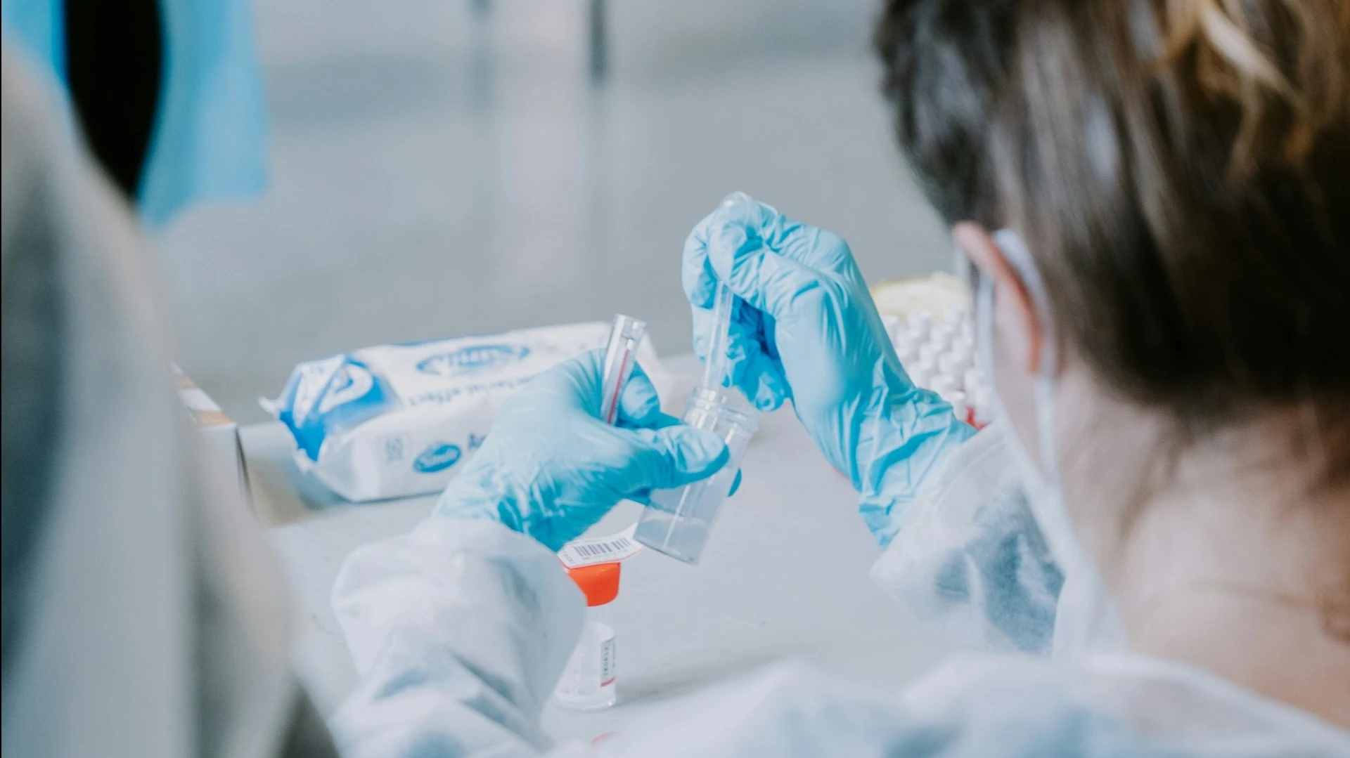 Стали доступны акции Attovia Therapeutics / Фото: Unsplash / Mathurin Napoli / matnapo
