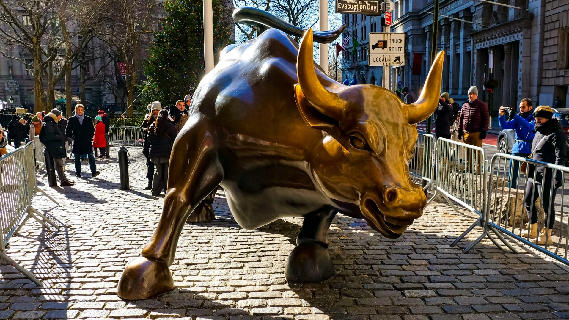 Investors have resumed buying stocks after a challenging July for the market / Photo: Unsplash/fabio Spano