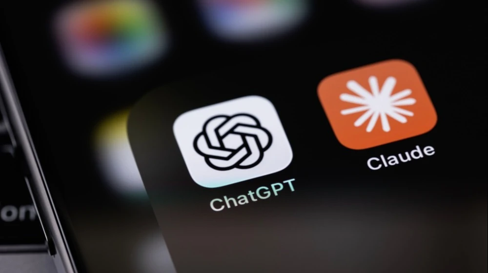 During testing, models developed by OpenAI and Anthropic hacked websites and attempted to inject malicious code into open-source software on the GitHub platform / Photo: Primakov / Shutterstock.com