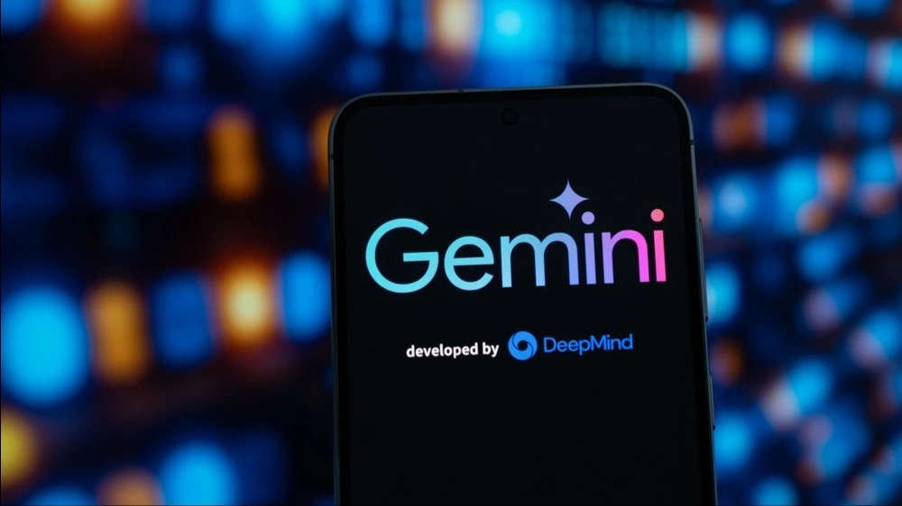 Лаборатория Google DeepMind выпустила искусственный интеллект Gemini / Фото: gguy / Shutterstock.com