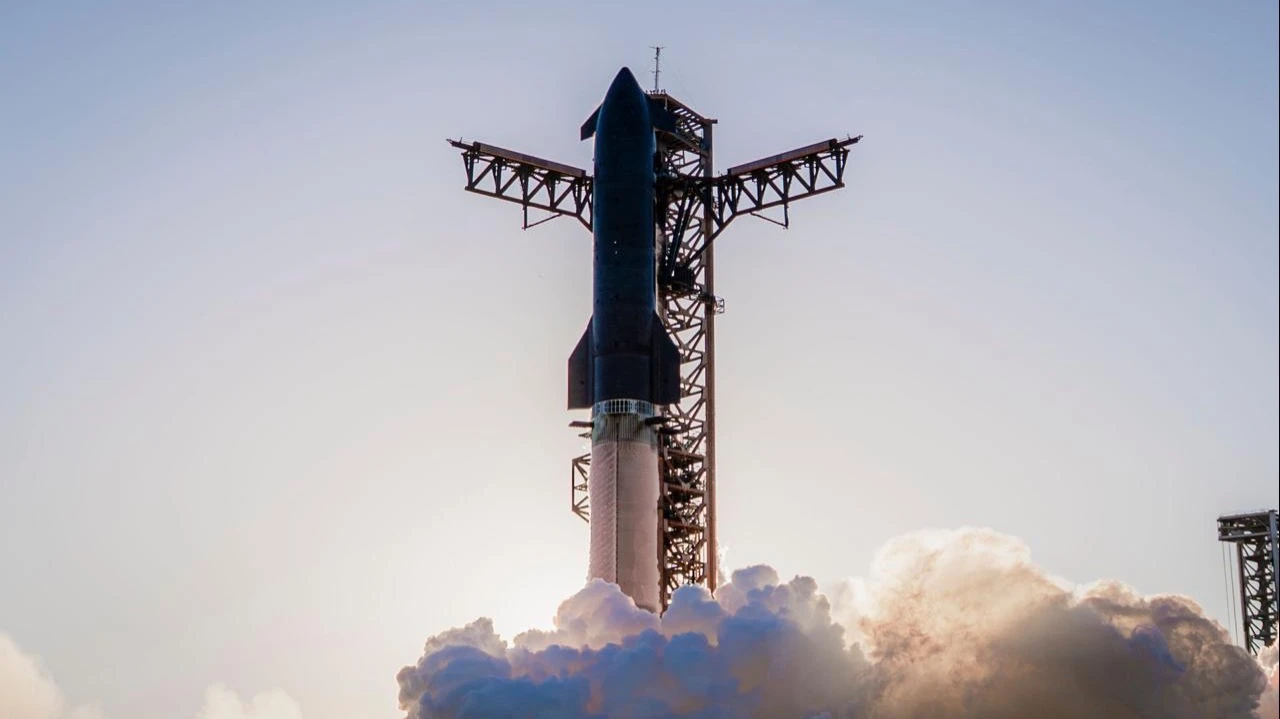 SpaceX готовится к 14-му полету Starship V3, он станет проверкой инженерной устойчивости компании. Фото: SpaceX