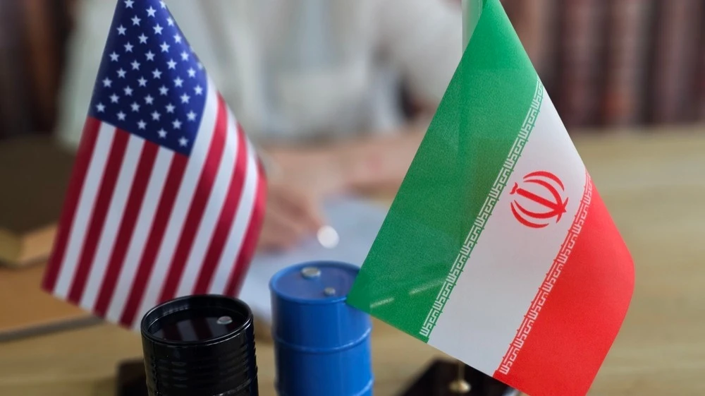 Спикер парламента Ирана и главный переговорщик с США Мохаммад-Багер Галибаф обвинил президента Дональда Трампа в «театральной дипломатии». Фото: NMK-Studio/Shutterstock