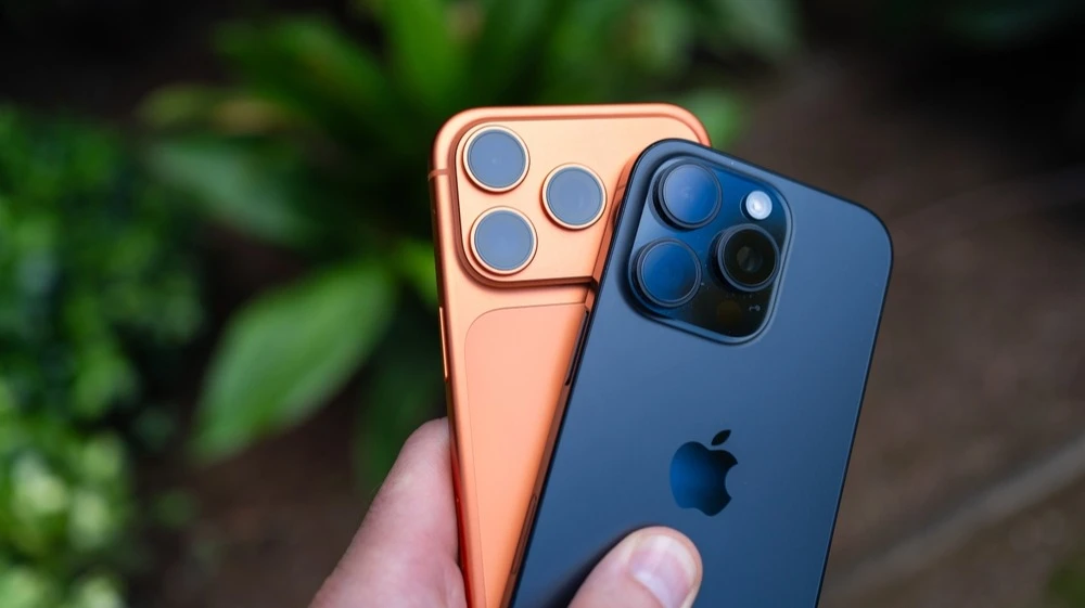 Apple тестирует чипы памяти из Китая на фоне дефицита комплектующих / Фото: vfhnb12 / Shutterstock