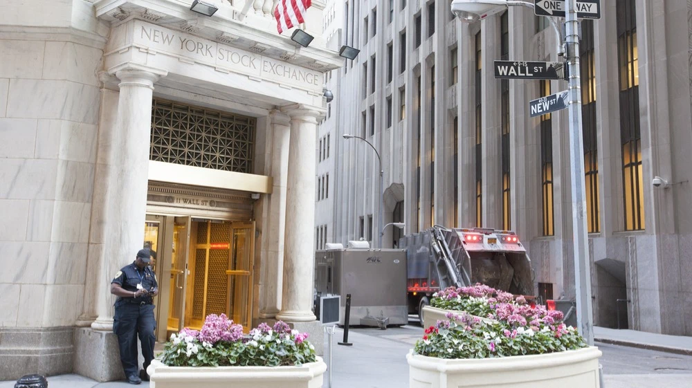 JPMorgan strategists raised their forecast for the S&amp;P 500 as AI costs begin to pay off / Photo: njene / Shutterstock