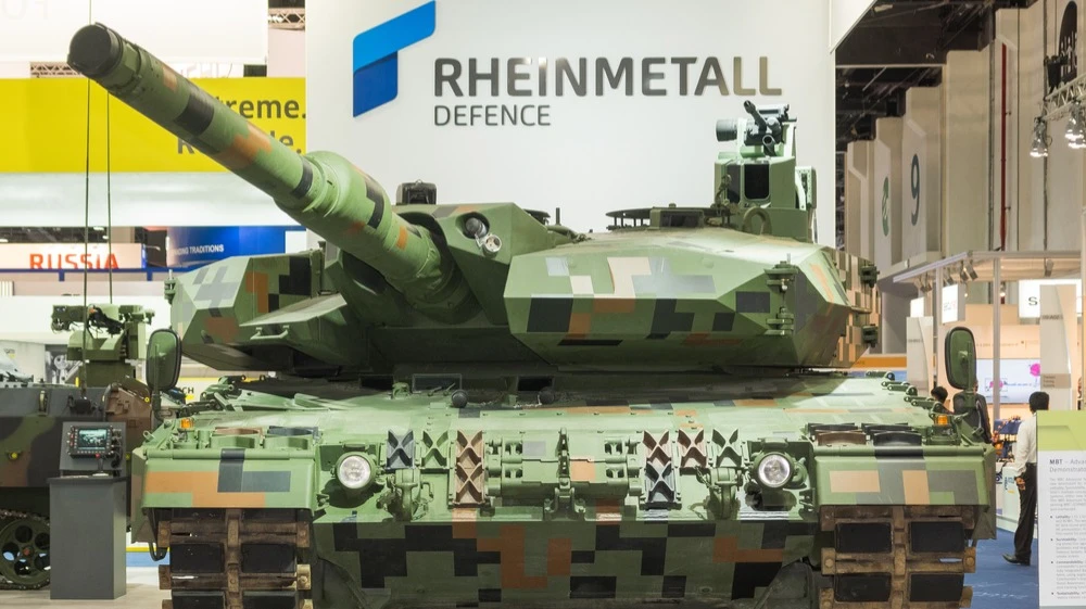 Analysts See New Growth Prospects for European Defense Stocks / Photo: Flying Camera / Shutterstock