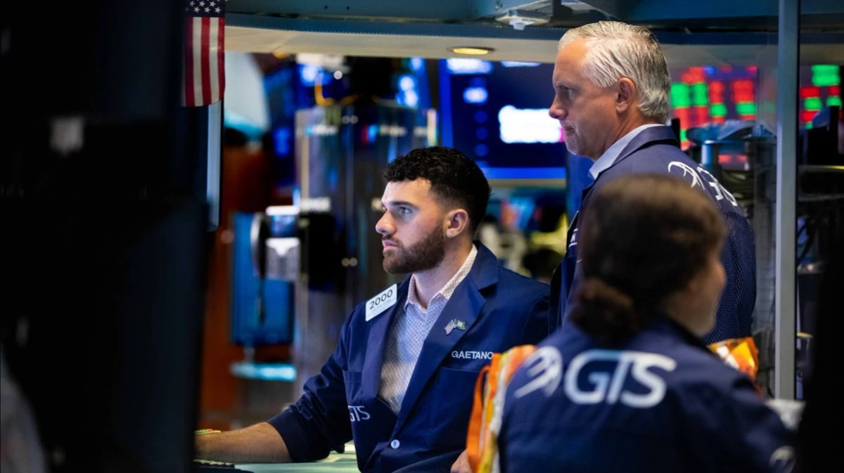 На торгах 13 августа S&P 500 впервые поднимался выше 7800 пунктов / Фото: X / NYSE