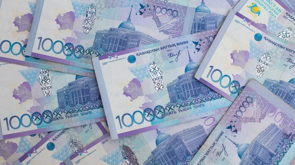 С начала года тенге укрепился к доллару на 9,7%, обогнав почти все другие валюты мира / Фото: Shutterstock.com