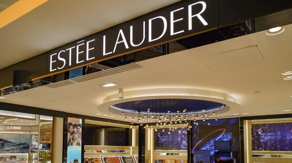 Estée Lauder Beat Wall Street Expectations in the Fourth Quarter of Fiscal Year 2026 / Photo: Shutterstock.com / EricBery