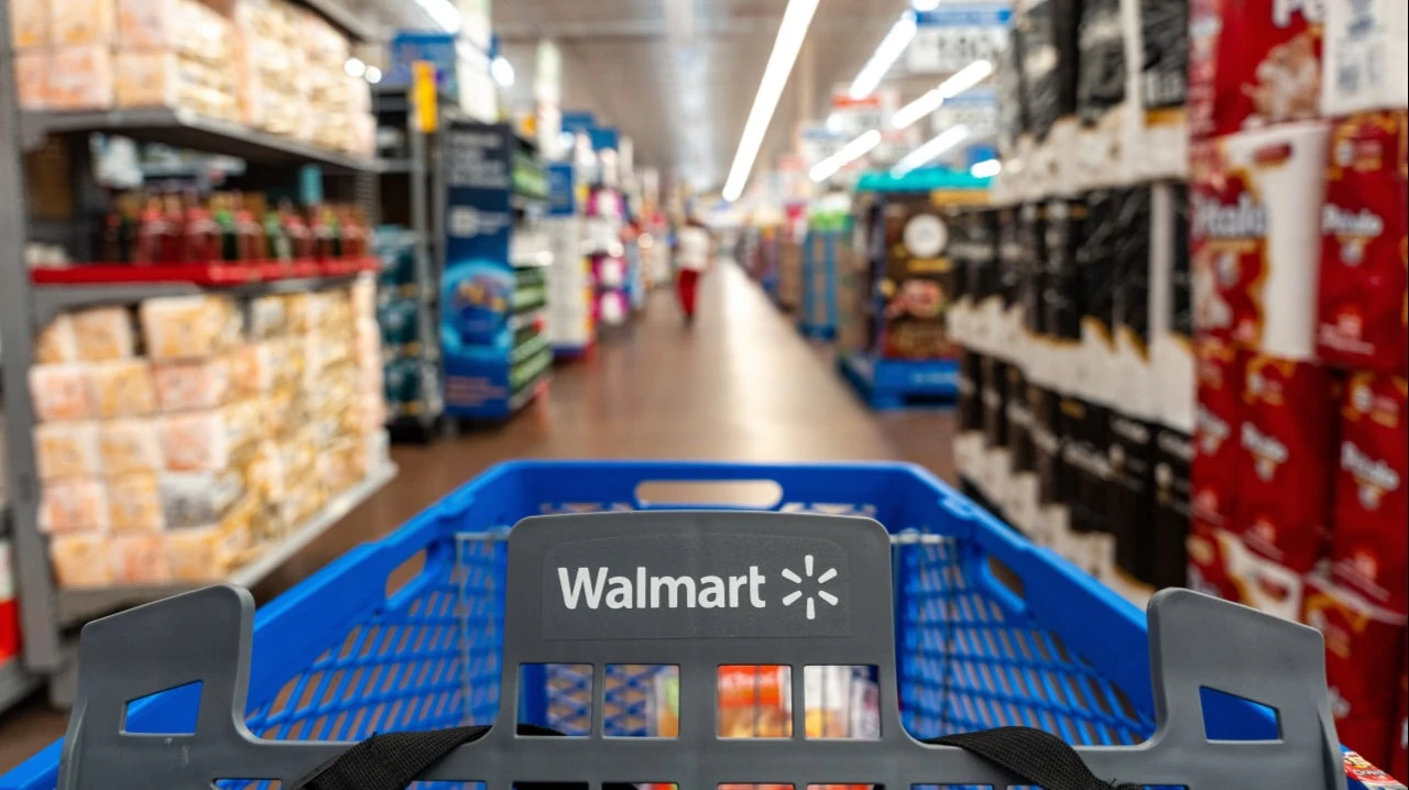 Главным корпоративным событием дня станет отчет Walmart / Фото: JRomero04 / Shutterstock.com