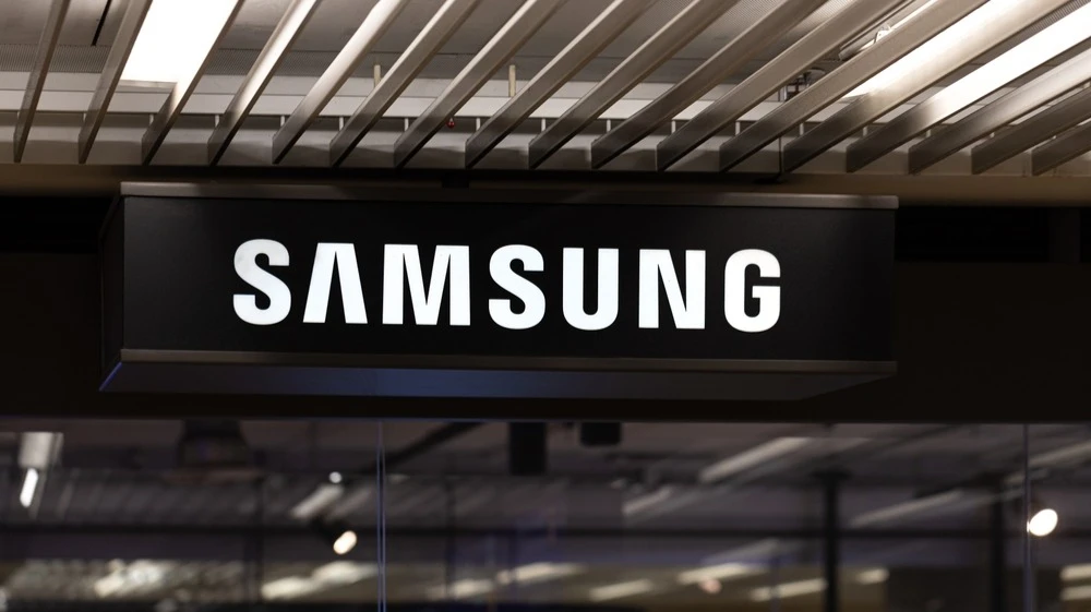 Samsung Electronics вернет акционерам рекордные $80 млрд / Фото: Tobias Arhelger / Shutterstock