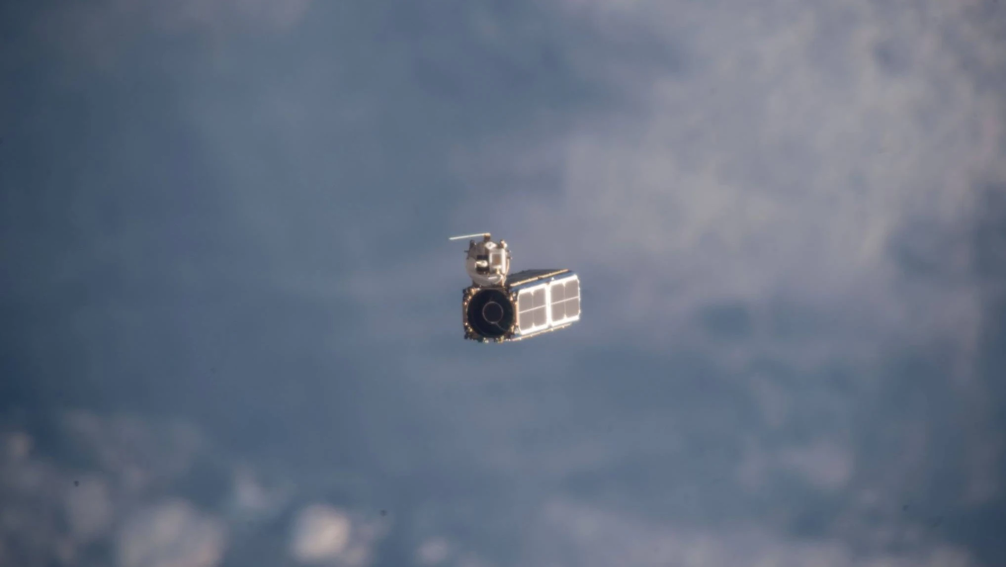 Акции поставщика спутниковых данных Planet Labs взлетели после отчета / Фото: Facebook / PlanetLabs