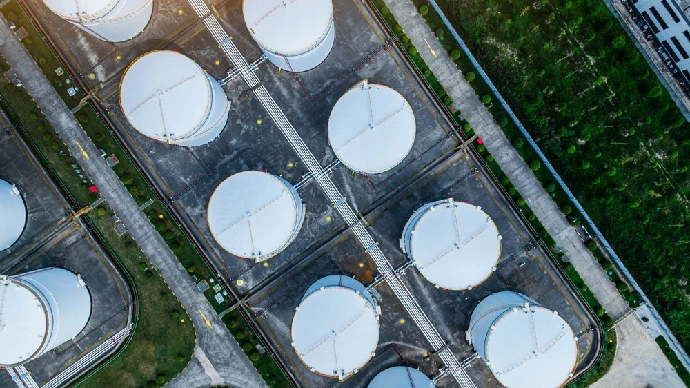 Brent crude has surpassed the $100-per-barrel mark. Whats next? / Photo: ABCDstock / Shutterstock