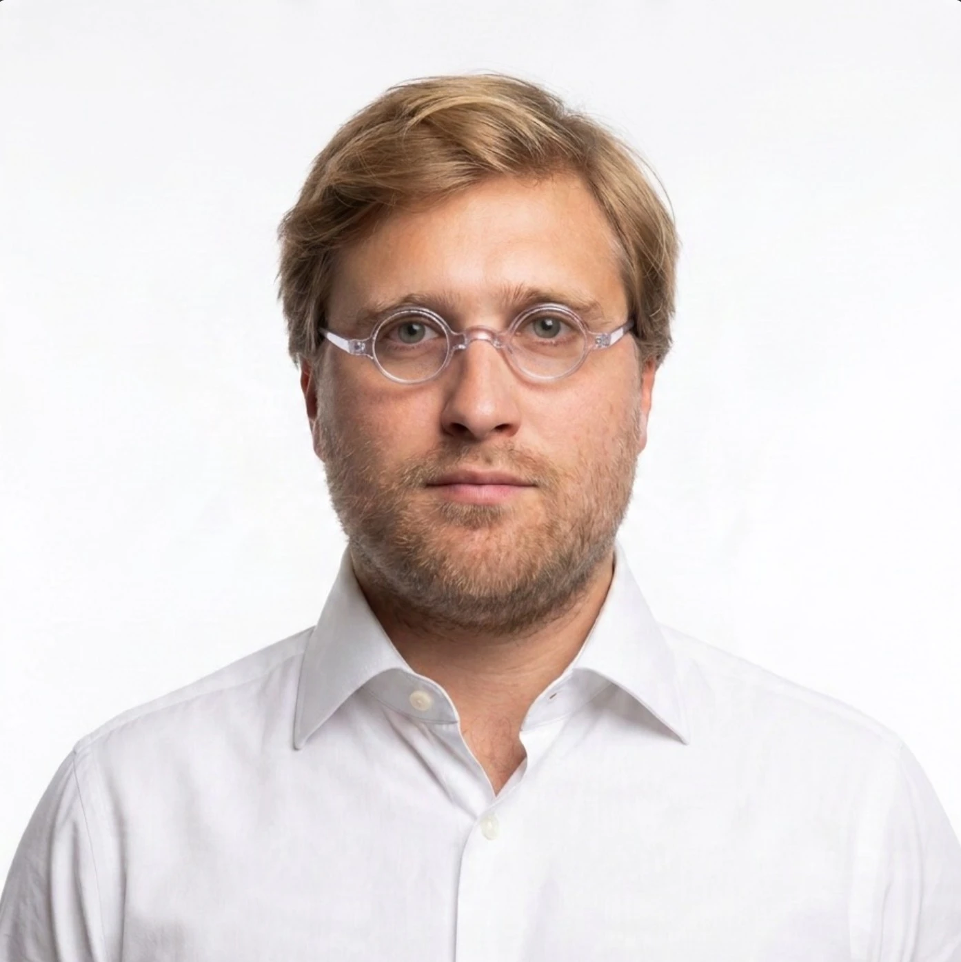Биджан  Бернард